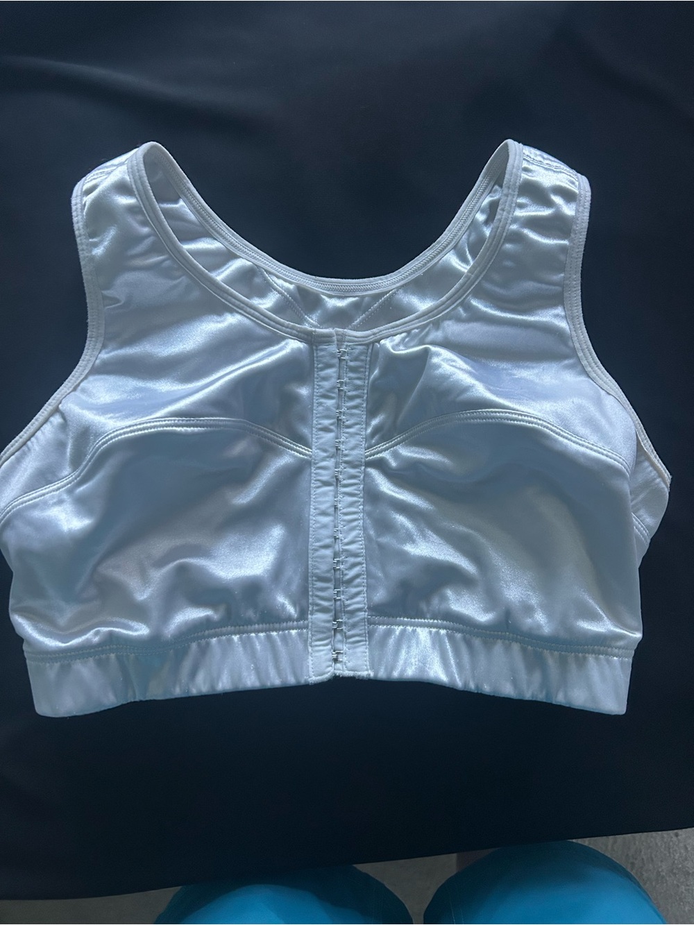 Enell Size 2 White Front-Closure Compression Bra